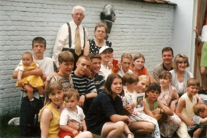 945322_10201200101544553_554424096_n